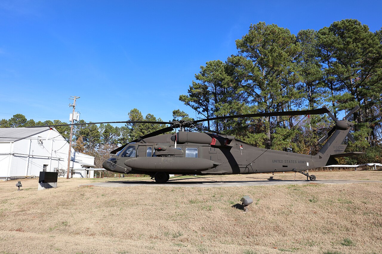 El Ejército Argentino suma cuatro helicópteros UH-60 Black Hawk para ampliar su movilidad táctica