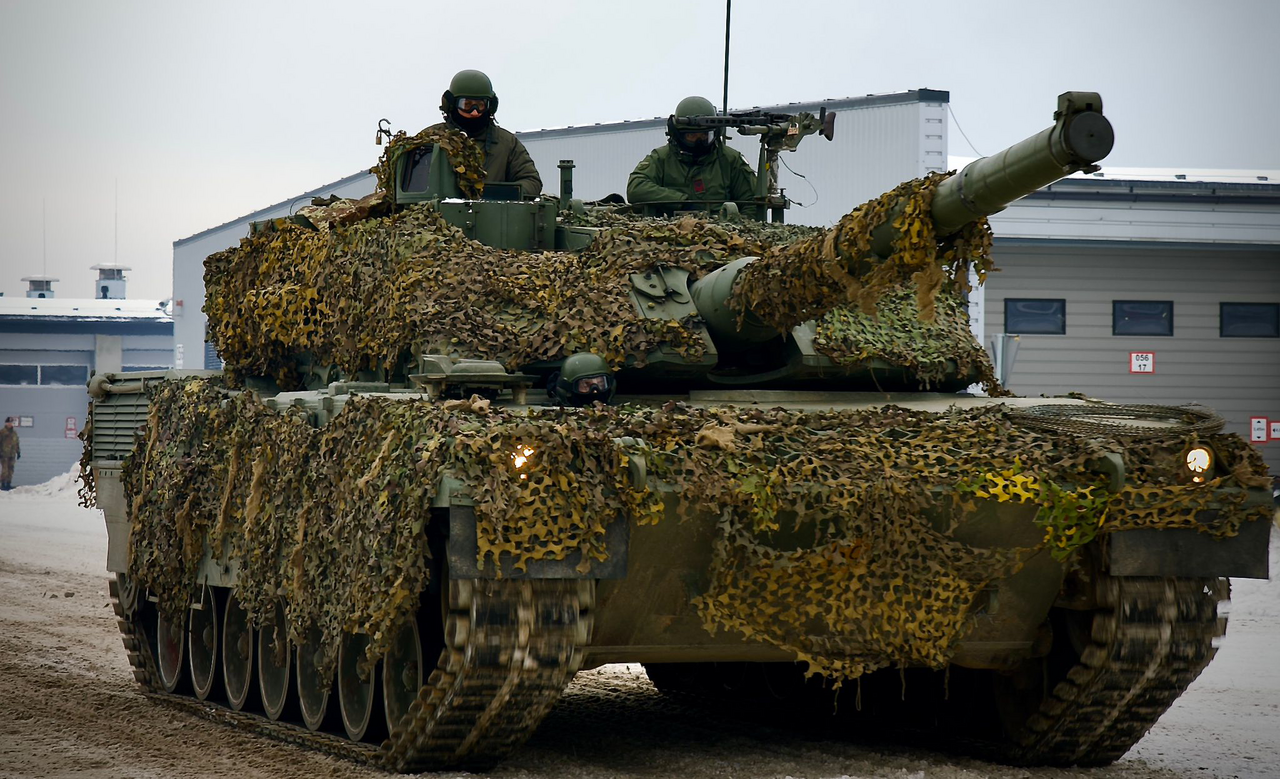 Italia le encarga a la joint venture Leonardo-Rheinmetall el primer lote de su nuevo carro de combate