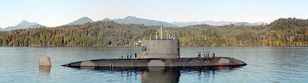 El submarino canadiense que 'hundió' al portaaviones nuclear USS Dwight D. Eisenhower en plena Guerra Fría