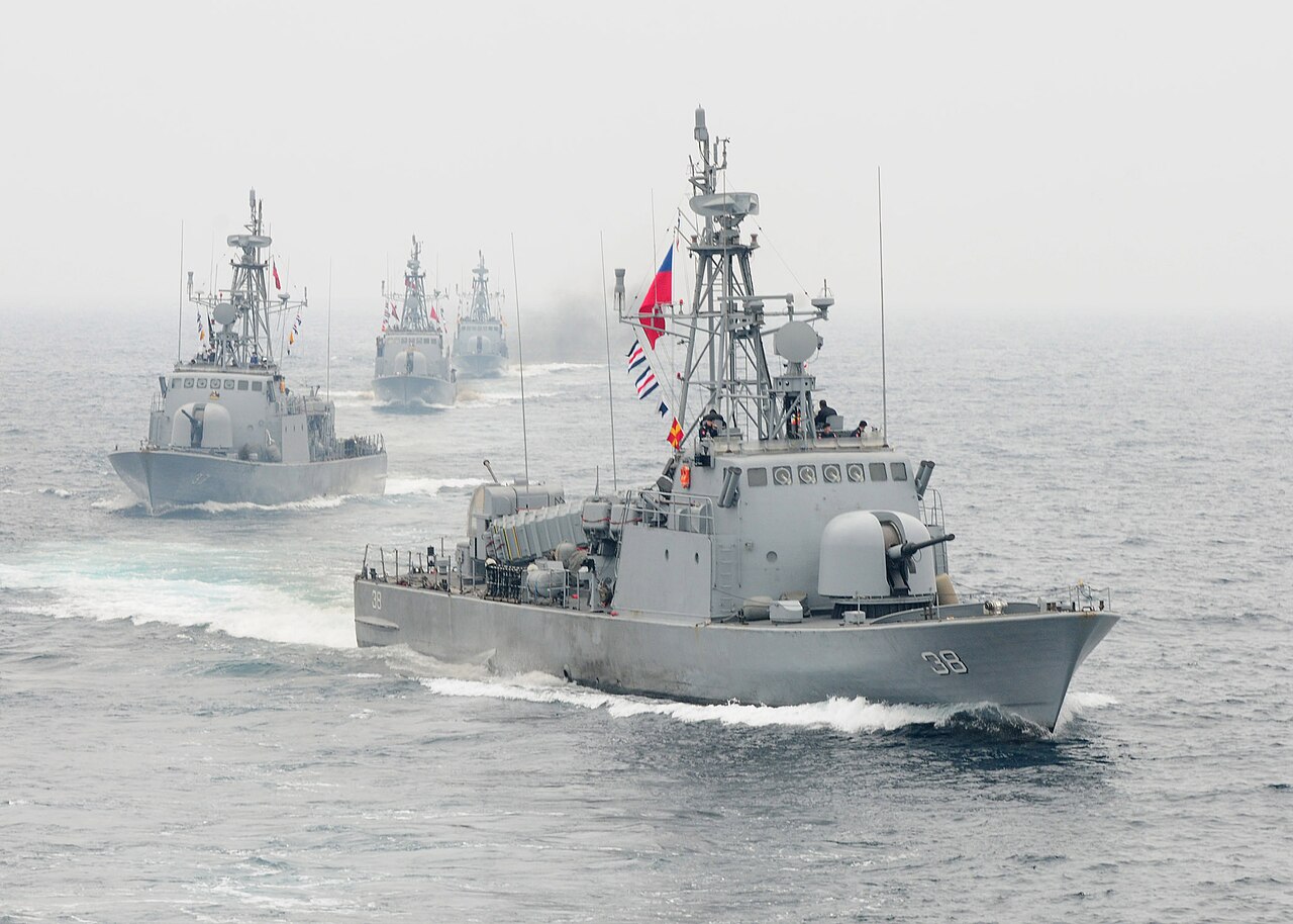 Chile y Japón exploran transferir destructores de la Armada japonesa