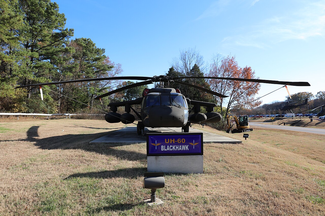 El Ejército Argentino suma cuatro helicópteros UH-60 Black Hawk para ampliar su movilidad táctica
