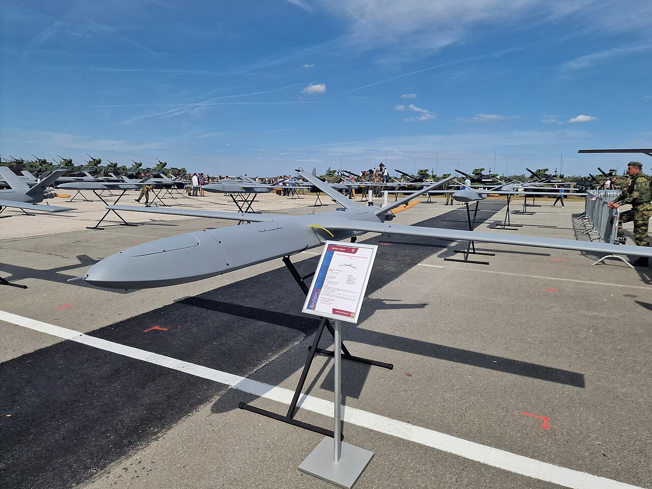 Rusia ataca centros de datos ucranianos mientras Kiev abre su plataforma de IA para drones al Reino Unido