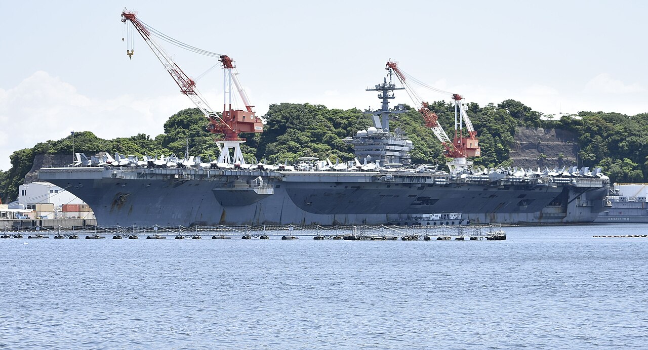 El portaaviones nuclear USS Abraham Lincoln llega a Tailandia tras casi diez meses de despliegue