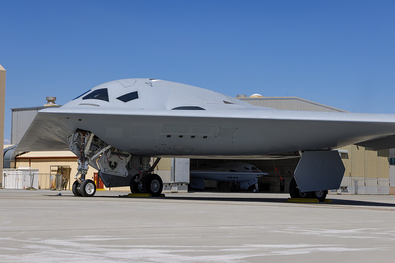 EE.UU. amplía la producción del B-21 Raider con una nueva planta en California