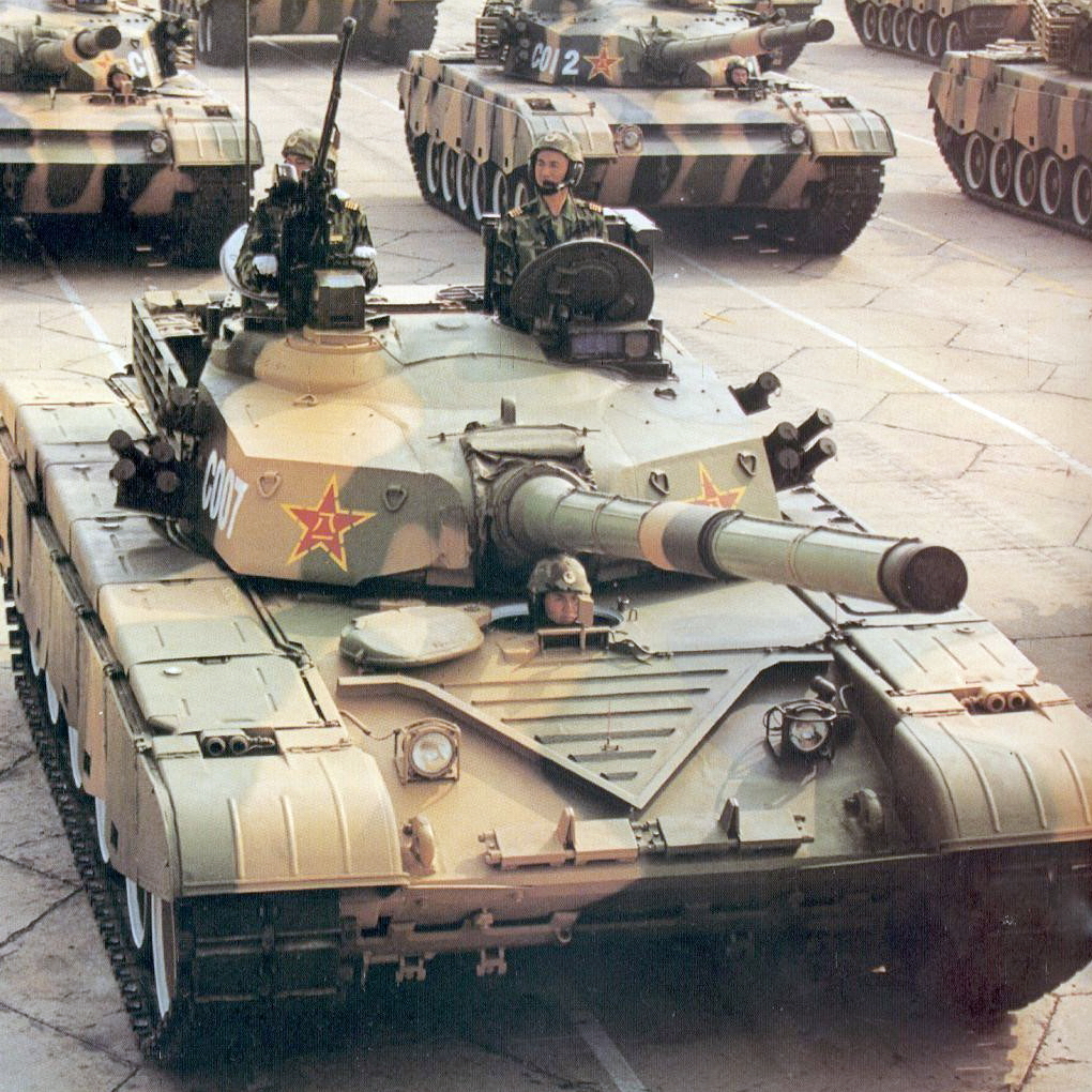 El drone de combate reescribió las reglas de supervivencia del tanque, y China lo sabe