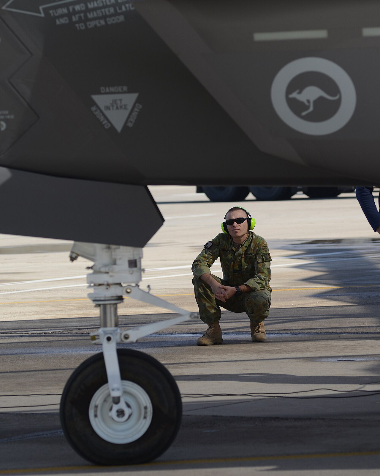 Australia invierte 2.400 millones de dólares australianos en defensa aérea y le da a Lockheed Martin un contrato de 950 millones