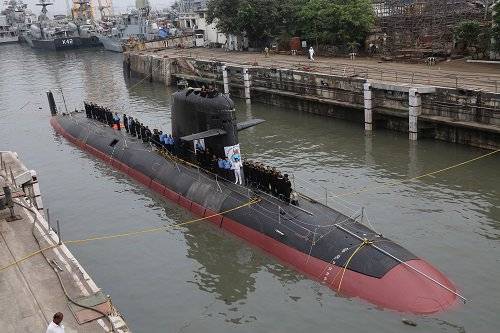 Milei anunció medidas con impacto en las Fuerzas Armadas: los submarinos de la Armada podrían entrar en el Presupuesto 2027
