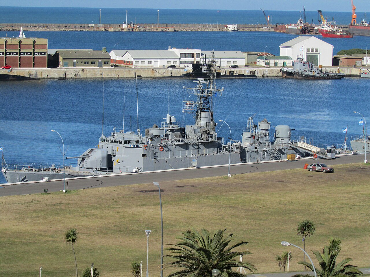 Argentina retoma la Base Naval Integrada: muelle de gran porte y polo antártico entre las obras previstas para 2027