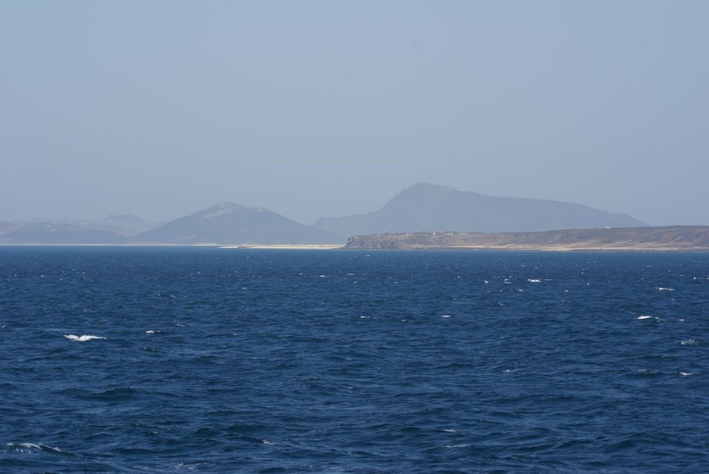 Los hutíes tomaron la isla que controla el estrecho más crítico del Mar Rojo