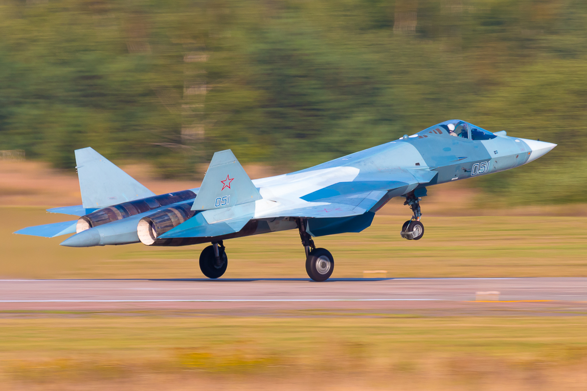 Rusia entrega una nueva tanda de Su-57 con sistemas actualizados y más opciones de armamento