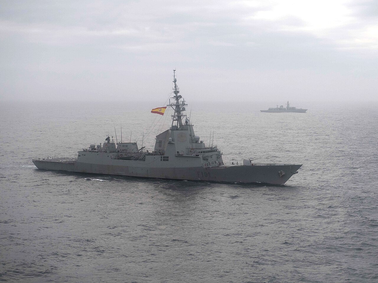 161 días y 55.560 km después, la fragata española Álvaro de Bazán volvió a Ferrol