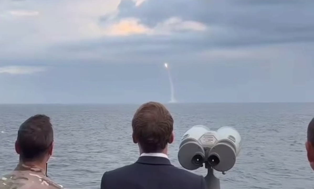 Francia probó por primera vez el misil nuclear M51.3 desde un submarino, con Macron mirando